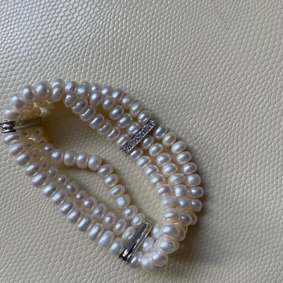 Pearl cubic zirconia bracelet - Picture 2 of 2